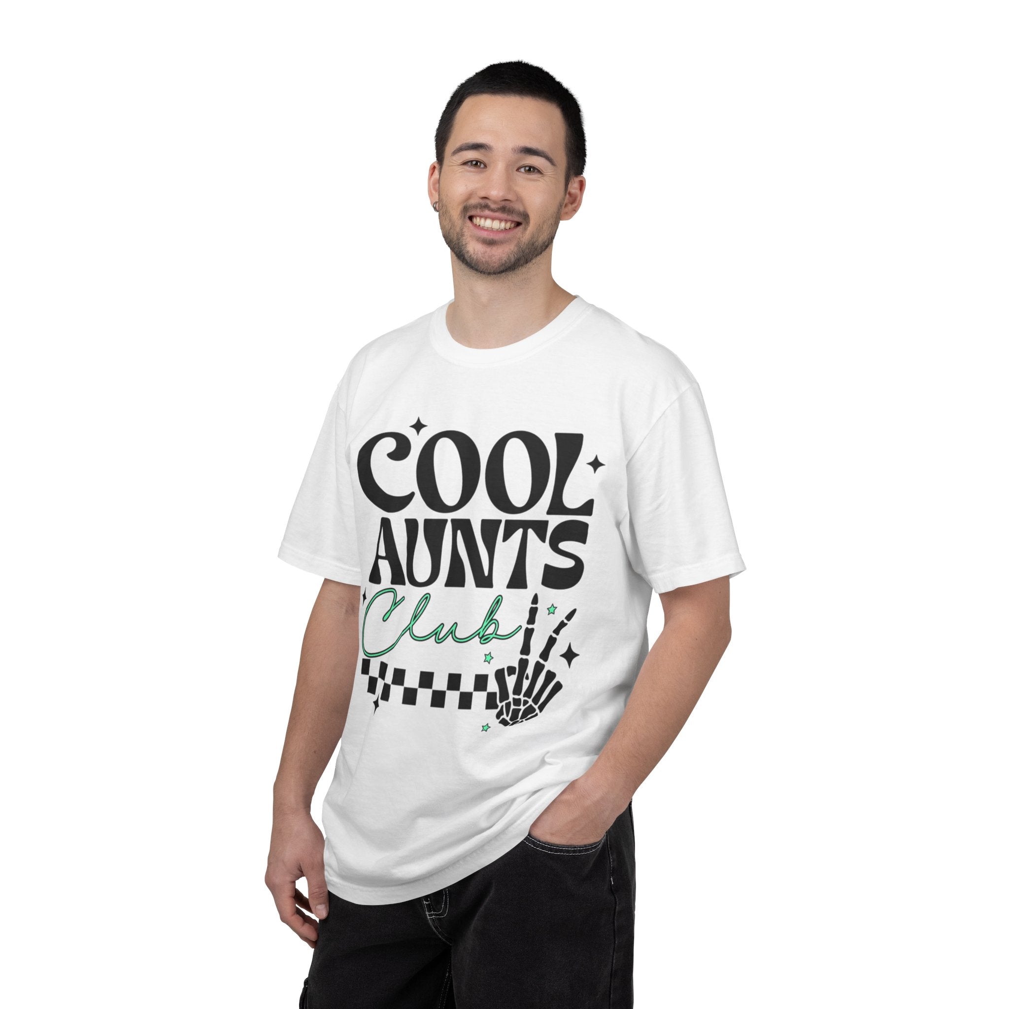 Cool Aunts Club T‑Shirt — Retro Script & Skeleton Hand Design